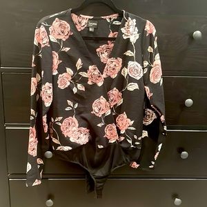 Long sleeve floral bodysuit